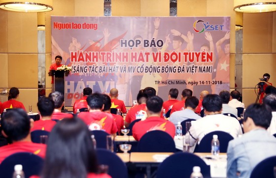 300 triệu đồng cho bài hát hay nhất cổ động bóng đá Việt Nam ảnh 2
