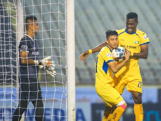 4 CLB đề nghị LS V-League 2020 không có đội xuống hạng ảnh 1