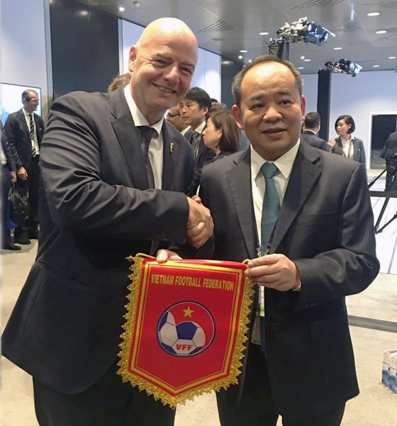 Chủ tịch FIFA, AFC gởi thư chúc mừng chủ tịch VFF Lê Khánh Hải ảnh 1