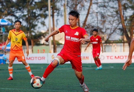 Phan Tom, sát thủ vòng cấm của BĐS Nam Dương ở SPL - S3 ảnh 1