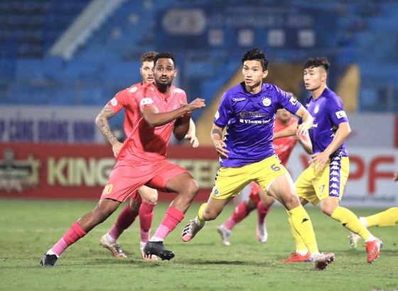 Văn Hậu đã ra sân từ giữa giai đoạn 2 LS V-League 2020