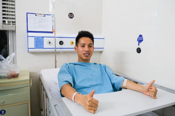 Đỗ Hùng Dũng dính chấn thương nặng sau pha vào bóng của Ngô Hoàng Thịnh ảnh 5 Đỗ Hùng Dũng dính chấn thương nặng sau pha vào bóng của Ngô Hoàng Thịnh ảnh 5