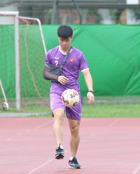 Đức Chinh chấn thương, mối lo chuyển sang… Topenland Bình Định ảnh 1