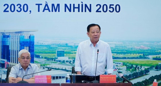 Hội thảo khoa học định hướng chiến lược quy hoạch tỉnh Bình Dương giai đoạn 2021-2031 ảnh 2
