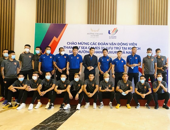 Đội futsal nam Myanmar tại khách sạn ở Hà Nam