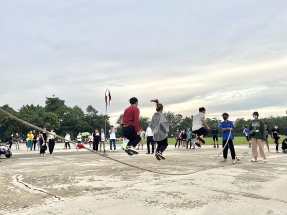 ‘Sân chơi đường phố’ ngày càng gần gũi với người dân Bình Dương ảnh 1