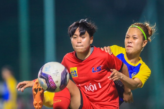 Vòng 7 giải bóng đá nữ VĐQG - Thái Sơn Bắc 2022: Ngôi vô địch lượt đi chờ TPHCM I ảnh 1