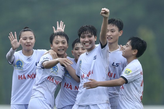 Đội TPHCM I vô địch lượt đi giải bóng đá nữ VĐQG – Cúp Thái Sơn Bắc 2022 ảnh 1