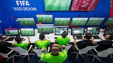 Công nghệ VAR sẽ được vận hành từ V-League 2023 ảnh 1