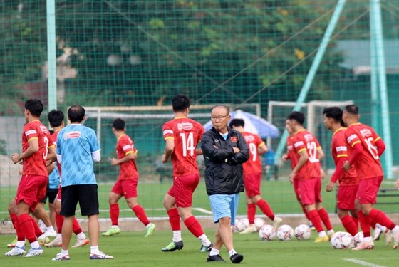 Đội tuyển Việt Nam đã có 19/31 cầu thủ từ buổi tập vào ngày 25-11
