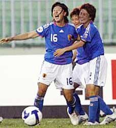 VCK Giải bóng đá nữ châu Á 2008 (bảng B): Nhật Bản và Australia vào bán kết