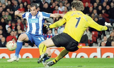 Lượt về vòng tứ kết Champions League: Đối đầu căng thẳng ảnh 1