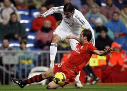 Sevilla (3) - Real Madrid (2): Địa ngục Sanchez Pizjuan