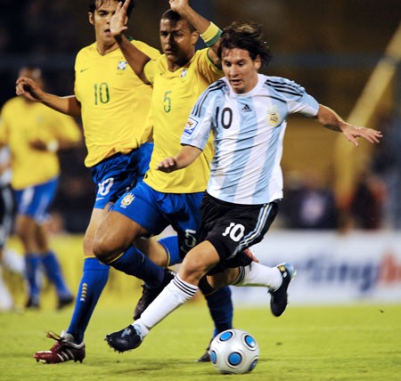 Vòng loại World Cup 2010 - khu vực Nam Mỹ: Cuộc chiến sống còn