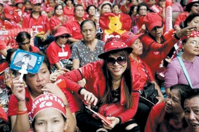 Thái Lan: Phe áo đỏ tập dượt biểu tình trên toàn quốc