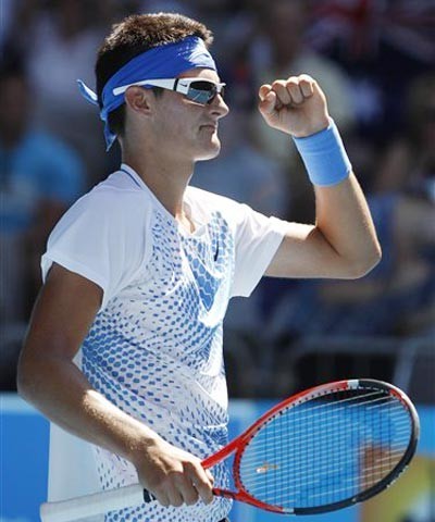 Australian Open 2011 - Ngày thi đấu thứ 4: Cơn sốt mang tên Tomic!