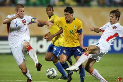 Xu hướng mới của cầu thủ Brazil tại Đông Âu