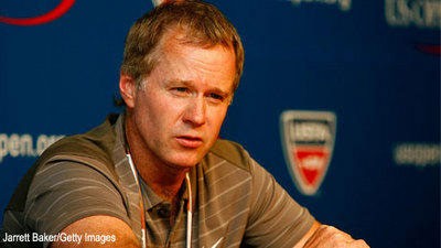 Young chửi tục, McEnroe đáp trả ảnh 2