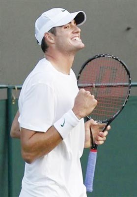 Wimbledon 2011 - Isner hạ Mahut sau 3 ván