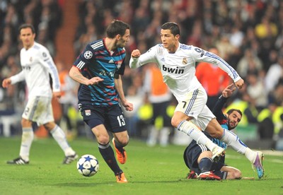 Real Madrid - Olympique Lyon: Cơn đau đầu của Mourinho ảnh 1