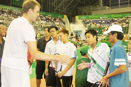Giải quần vợt Heineken Stars 2012: Các ngôi sao sẽ giao lưu với người hâm mộ