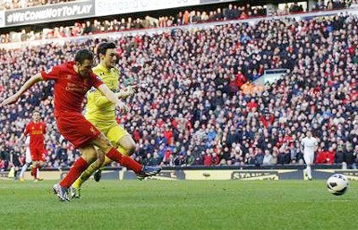 Vòng 29 Giải Ngoại hạng Anh: Liverpool thắng Tottenham 3-2