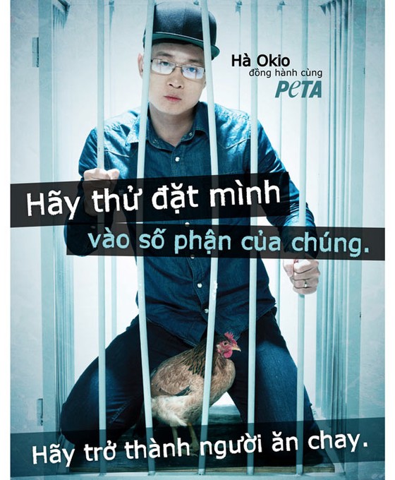 Hà Okio nhốt mình vào lồng gà trong quảng cáo mới của PETA