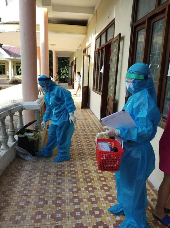Gia Lai thêm 2 ca dương tính SARS-CoV-2, ít có khả năng lây nhiễm ra cộng đồng ảnh 2 Gia Lai thêm 2 ca dương tính SARS-CoV-2, ít có khả năng lây nhiễm ra cộng đồng ảnh 2