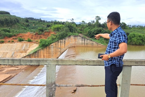 Thủy điện vận hành sai quy trình, còn “phớt lờ” yêu cầu đền bù ảnh 2 Thủy điện vận hành sai quy trình, còn “phớt lờ” yêu cầu đền bù ảnh 2