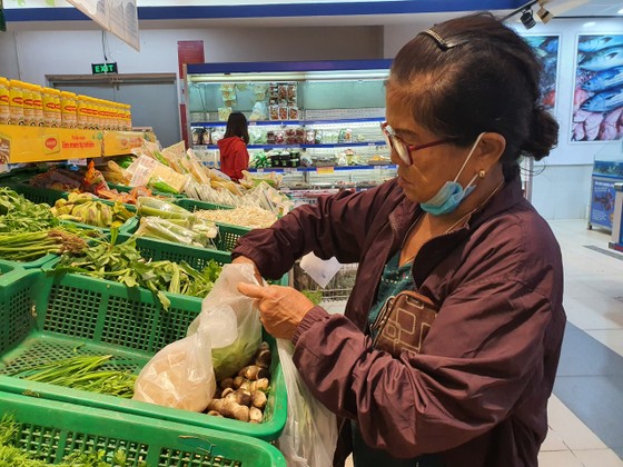 Cần có sản phẩm thay thế với mức giá hợp lý để hạn chế sử dụng túi nilon ảnh 2