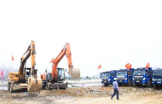 Công trình nạo vét, thoát lũ khẩn cấp sông Cổ Cò góp phần phát triển tuyến du lịch đường thủy Đà Nẵng - Hội An