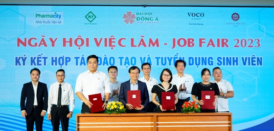 Đà Nẵng: Hơn 2.500 vị trí việc làm dành cho sinh viên Trường Đại học Đông Á  ảnh 2