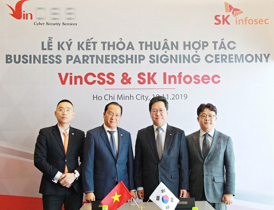 VinCSS ký thỏa thuận hợp tác an ninh mạng với SK Infosec ảnh 2 VinCSS ký thỏa thuận hợp tác an ninh mạng với SK Infosec ảnh 2
