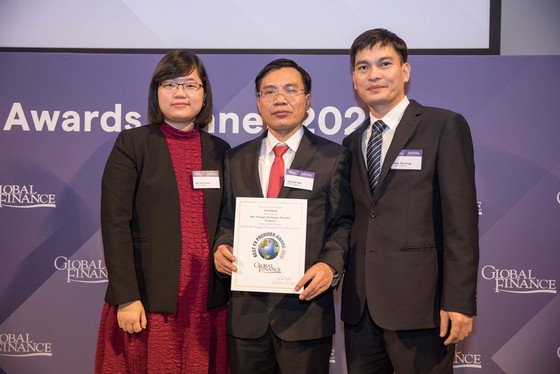 VietinBank 3 năm liên tiếp là Ngân hàng cung cấp dịch vụ ngoại hối tốt nhất Việt Nam ảnh 1 VietinBank 3 năm liên tiếp là Ngân hàng cung cấp dịch vụ ngoại hối tốt nhất Việt Nam ảnh 1