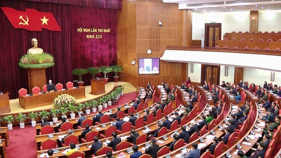 Quang cảnh Hội nghị lần thứ nhất Ban Chấp hành Trung ương Đảng khóa XIII