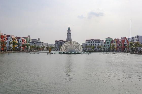 Choáng ngợp trong đêm công diễn “Sắc màu Venice” ảnh 7 Choáng ngợp trong đêm công diễn “Sắc màu Venice” ảnh 7