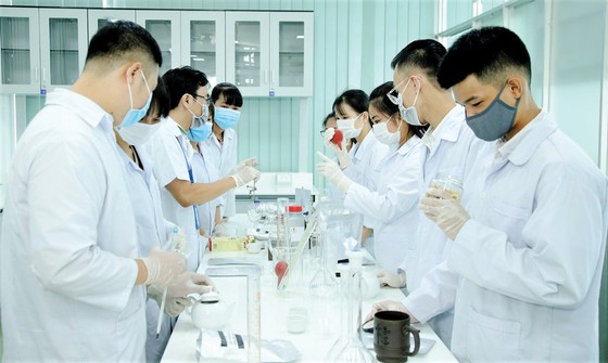 Đẩy mạnh tự chủ đại học theo hướng toàn diện ảnh 1