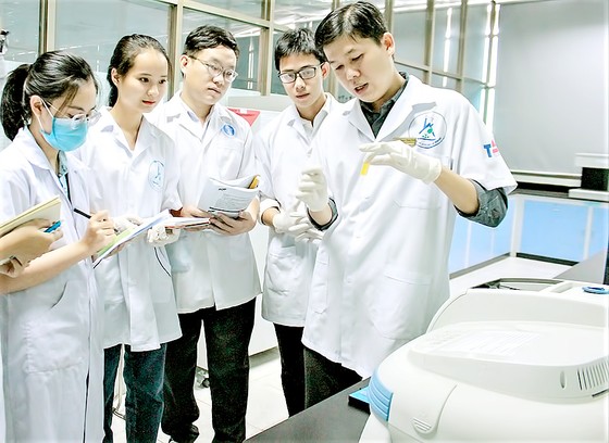 Đẩy mạnh tự chủ đại học theo hướng toàn diện ảnh 2