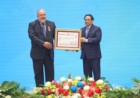 Đảng, Nhà nước và nhân dân Việt Nam luôn đồng hành với Đảng, Nhà nước và nhân dân Cuba ảnh 2
