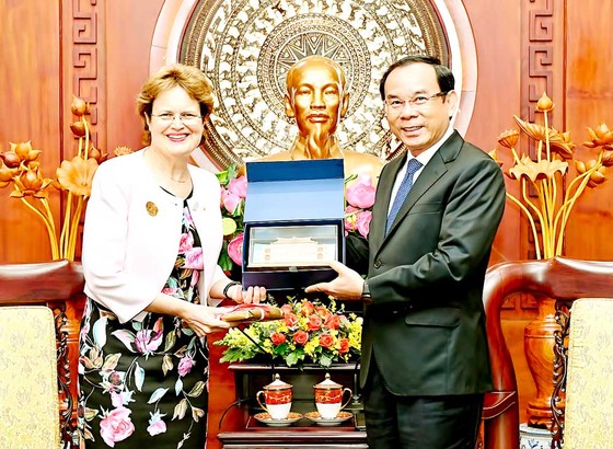 TPHCM - bang Nam Australia: Thúc đẩy hợp tác về khoa học - công nghệ, năng lượng tái tạo ảnh 1