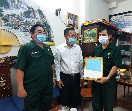 Tri ân những việc làm nghĩa tình của các tổ chức, đơn vị, cá nhân trong công tác phòng, chống dịch Covid-19 ảnh 4