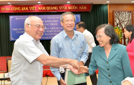 Khẳng định giá trị tác phẩm “Một số vấn đề lý luận và thực tiễn về chủ nghĩa xã hội và con đường đi lên chủ nghĩa xã hội ở Việt Nam” của Tổng Bí thư Nguyễn Phú Trọng ảnh 5