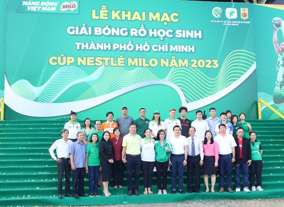 Sân chơi bóng rổ học đường TPHCM thu hút số lượng VĐV kỷ lục ảnh 1