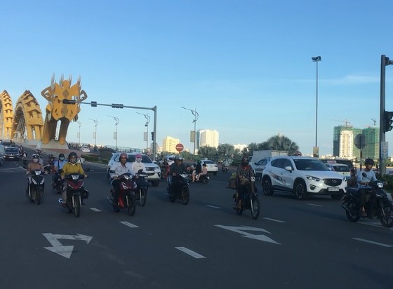 Nhiều ý kiến phản đối thu phí ô tô vào trung tâm TP Đà Nẵng ảnh 1 Nhiều ý kiến phản đối thu phí ô tô vào trung tâm TP Đà Nẵng ảnh 1