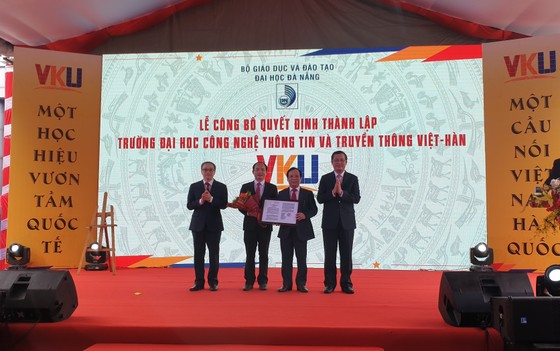 Đại học Đà Nẵng có trường chuyên về công nghệ thông tin và truyền thông ảnh 1