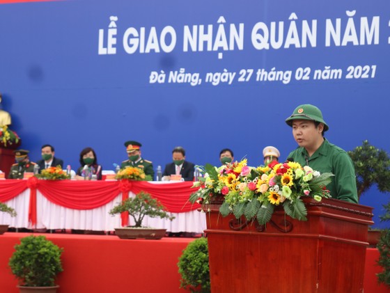 Hàng chục ngàn thanh niên miền Trung lên đường nhập ngũ ảnh 8