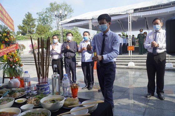 Quảng Trị: Truy điệu, an táng 24 hài cốt liệt sĩ hy sinh tại Lào ảnh 3 Quảng Trị: Truy điệu, an táng 24 hài cốt liệt sĩ hy sinh tại Lào ảnh 3