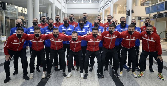 Đội tuyển futsal Lebanon đã có mặt tại UAE mà thiếu vắng ala Ahmed Khair El-Din. Ảnh: LFA