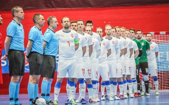 CH Czech làm nóng trước khi gặp tuyển Việt Nam ở Futsal World Cup ảnh 1