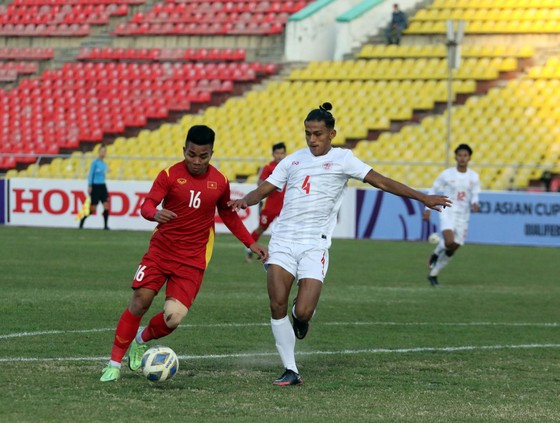 Thanh Minh bất ngờ khi ghi bàn quyết định cho U22 Việt Nam ảnh 1